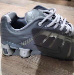 COPY - Mens nike shox